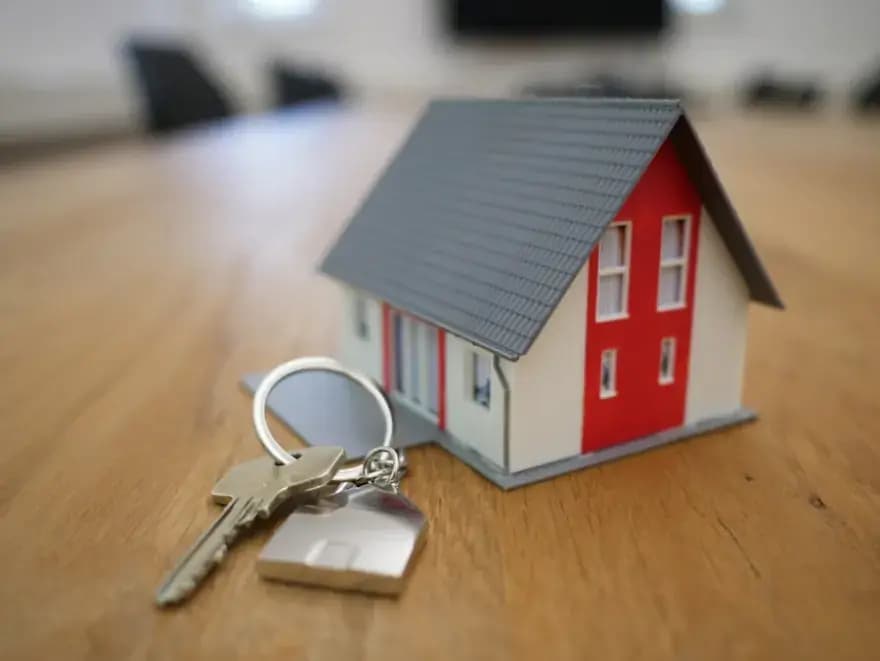 Immobilienmakler — Makler-Website mit Objektlisting — mehr Eigentümer, mehr Käufer